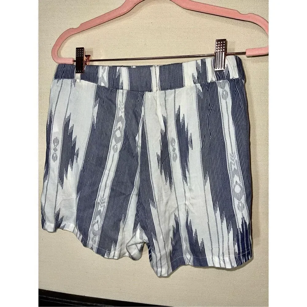 Kensie Shorts Size Large